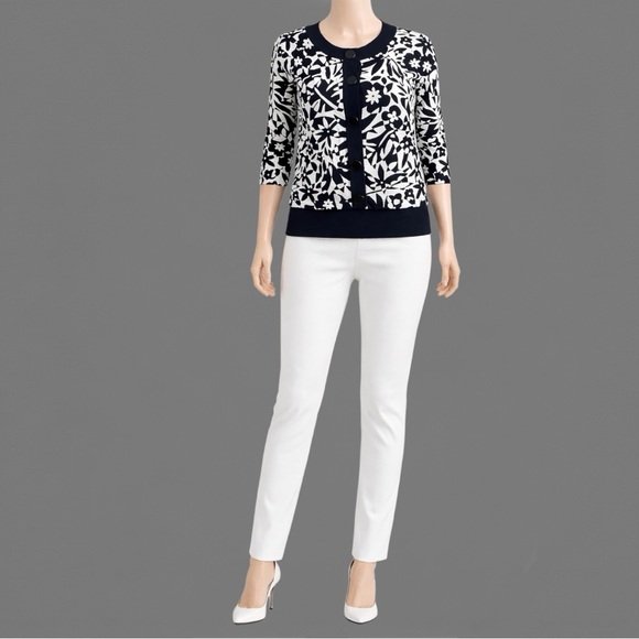 Cable & Gauge Silk-Blend Floral Cardigan - Picture 2 of 8